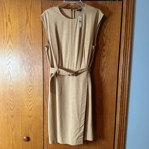 NWT Ann Taylor Sleeveless Sheath Belted Knee Length Wrap Dress Camel Size 10 - Picture 6 of 14